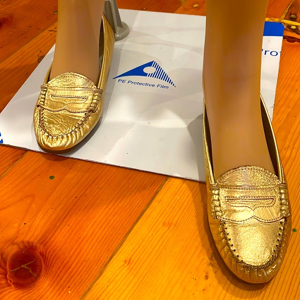 Hampshirite gold genuine leather loafers 7M